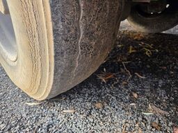 KEMPF ca. 50 cbm Getreidekipper, Unfall, Kornschieber