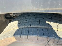 Iveco S-WAY 490 / Intarder / 2x Tank / New Tyres