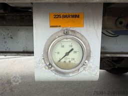 BENALU Jumboliner Schubboden 90,1m3 2X Liftachse SAF
