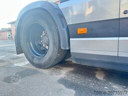 VOLVO FH460 Globetrotter XL I Park ACC 2 Tanks Leder