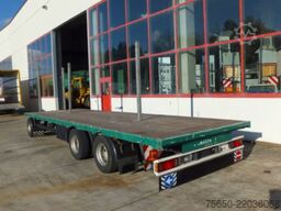  3 Achs  3 Achs Jumbo- Pritschenanhänger mit Steckrungen