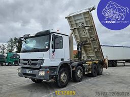 Mercedes-Benz Actros 3241