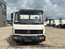 Mercedes-Benz SK 809 (POMPE MANUELLE / MANUAL PUMP / HELPER /...