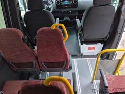 MERCEDES-BENZ 8 Sprinter Lord Light 22 Sitzer Vorlauffahrzeug