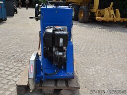 Fastverdini ND Floor Saw  asphalt & concrete diese