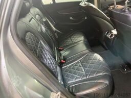 MERCEDES-BENZ GLC 63 AMG 4Matic Pano Exlusiv Leder Sitze
