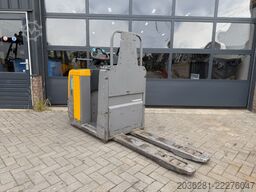 Jungheinrich ECE220