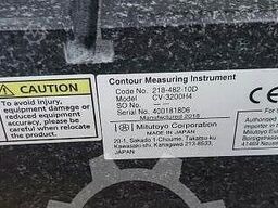 Mitutoyo Contracer CV-3200H4
