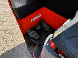 Toyota RRE 140 M