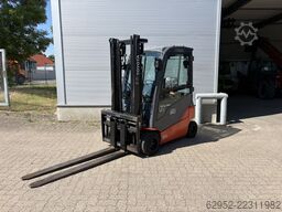 Toyota 8 FBM 20 T / 1.260 h!