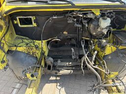 Mercedes-Benz Sprinter 318 **NO ENGINE - NO GEARBOX**