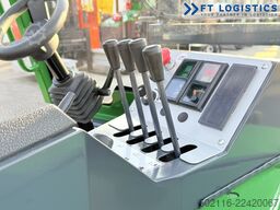 Combilift CB3000 DIESEL TRIPLEX 4900 POSITIONER