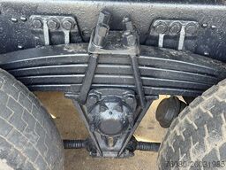 Scania 94 - 260 (BOITE MANUELLE / LAMES / STEEL SUSP. ...