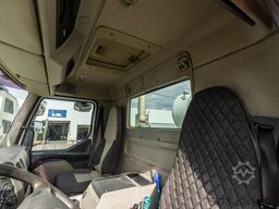 RENAULT PREMIUM-LANDER 380 DXI + STETTER