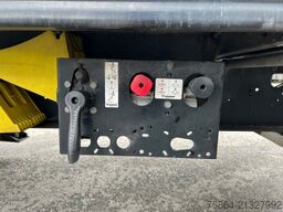 KRONE SE/DA03  DRYLINER 1-ACHS KOFFERAUFLIEGER, DOPPELSTOCK, HECKABSTüTZUNG