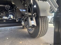 SCHMITZ CARGOBULL SKI 24 SL 7.2- 24.6m3/ne/Lenk-Lift/LED