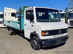 Mercedes-Benz 711 D open truck. 5.10 m long cargo, 3 seats. V...