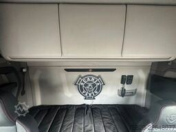 Scania S660 V8 6X4 B6X4 NB HAAKARM/ABROLLER/CONTAINERS...