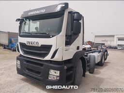 IVECO AD440S42 - 8X2 (2+2)AUSTERAS
