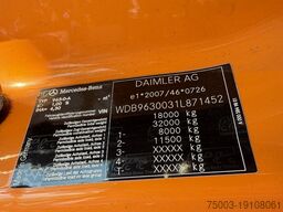 Mercedes-Benz Actros 1827 Kran Palfinger PK 9002