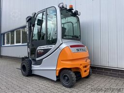 Still RX60-35
