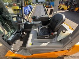 Jungheinrich EFG 425 / Triplex 5500 mm / NEUGERÄT