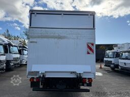 MERCEDES-BENZ ATEGO 818 L Koffer 6,10 m LBW 1 T*171 tkm*AHK