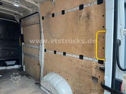 VOLKSWAGEN Crafter Kastenwagen AHK,Klima,Rückfahrkamera