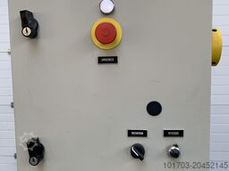 Tour à polir / Polisseuse Entre-pointes 1500 mm