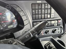 Iveco AD320S42 8x2 / WINCH / RETARDER