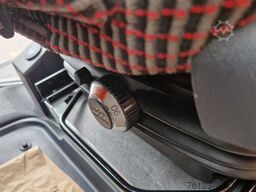 MERCEDES-BENZ 2 x 517 Lord Comfort XXL Lagerfahrzeug 23 SS