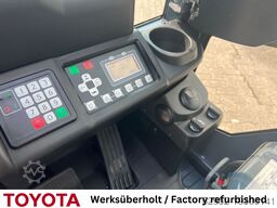 Toyota 8 FBE 16 T, Akku überh.!