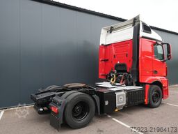 Mercedes-Benz Actros 1942 tractor unit