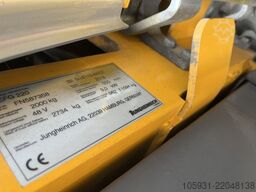 Jungheinrich EFG220