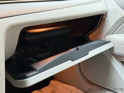 MERCEDES-BENZ E 220 CDI Cabrio BlueEfficiency