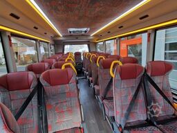 MERCEDES-BENZ 30 Sitzer Schul- Transferbus 519 Vorlauffahrzeug