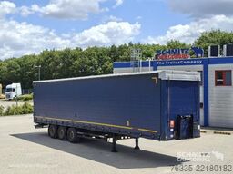 Kögel Curtainsider Mega