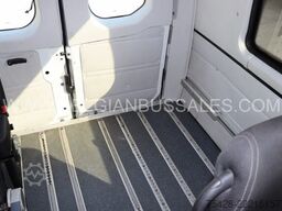 Iveco DAILY / Automat / Airco / Lift