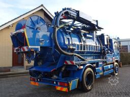 MAN 18-272 MANUAL POMP 6 CIL VACUUM TOILET TRUCK