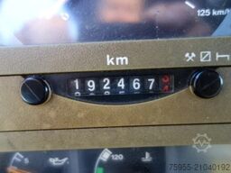 MAN 18-272 MANUAL POMP 6 CIL VACUUM TOILET TRUCK