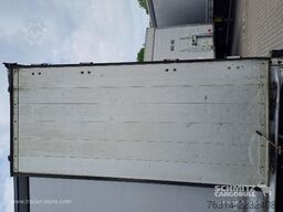 Schmitz Cargobull Curtainsider Standard Staplerhalterung