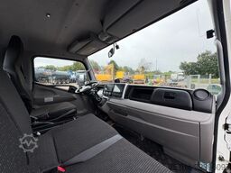 FUSO Canter 7C18 Unsinn Abrollkipper mit Container!