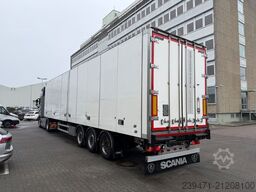 Närko Sideloader Kühl Carrier Vector 1850