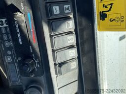 Takeuchi TB 240
