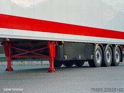 SCHMITZ CARGOBULL N/A SCB*S3B THERMO KING SLXi 300 FLOWERWIDE 270