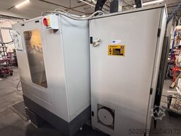 BRIDGEPORT VMC 800/22 CNC