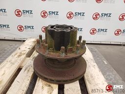 Mercedes Occ wielnaaf Mercedes