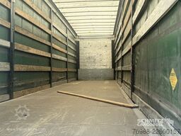 Schmitz Cargobull Curtainsider Mega