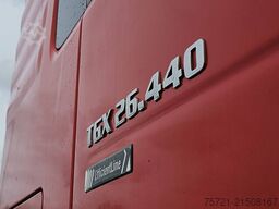 MAN 26.440 TGX XXL 6X2-4