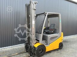 Jungheinrich EFG425k